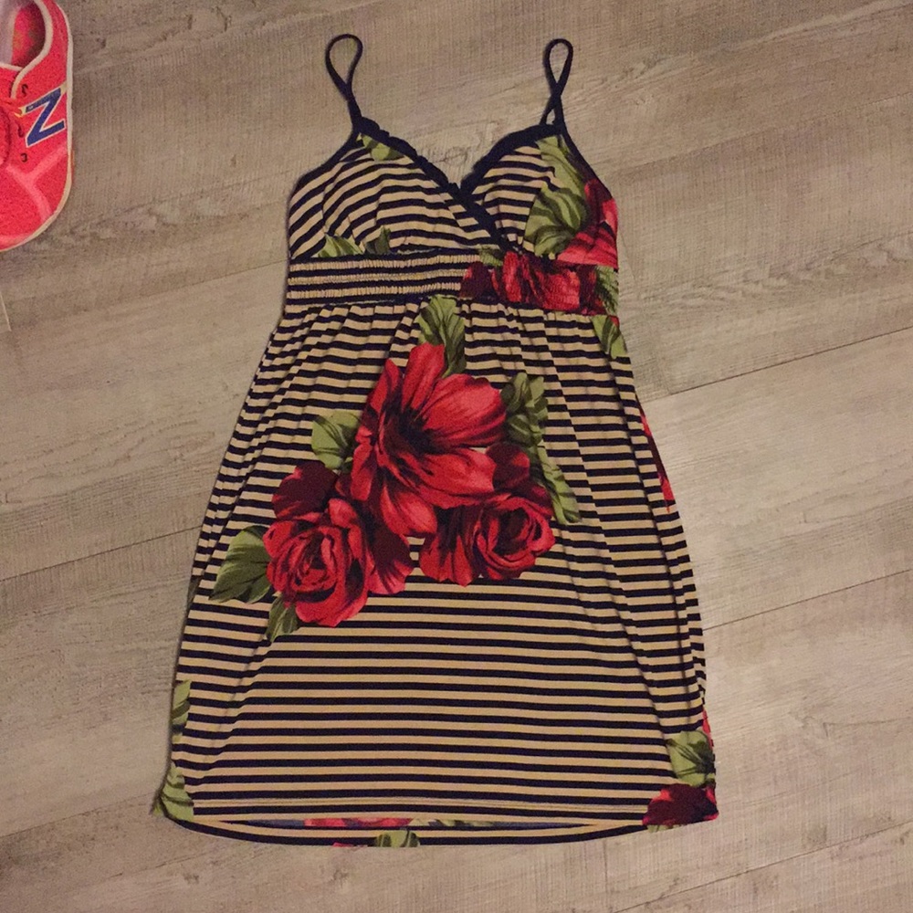 Sweet Storm dress with floral motif on stripes. L